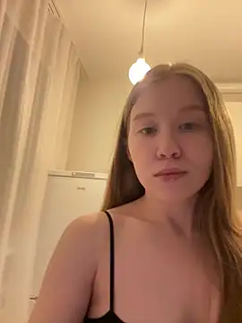 Eva Weyne online show from 02.08.26