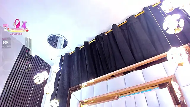 SarayRoyse online show from 03.11.26