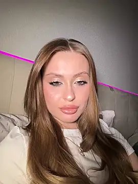 Snapshot of Sweet__Milly chatting on 04.30.26 Sweet Milly online show from 04.30.26