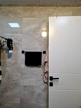 Esmertarcinim online show from 12.17.24