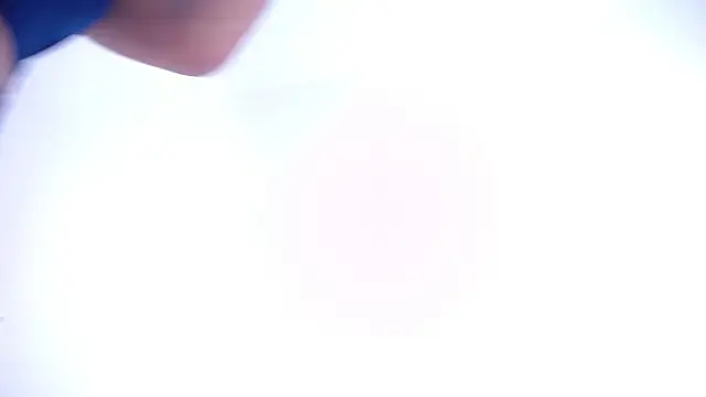 Snapshot of Queenvalery21cm chatting on 07.26.26 Queenvalery21cm online show from 07.26.26