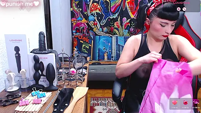 Snapshot of leah__smiith chatting on 02.26.26 leah smiith online show from 02.26.26