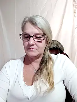 irinamaux online show from 01.27.25