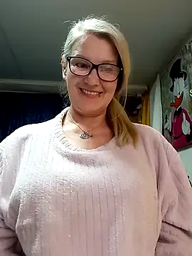 irinamaux online show from 04.05.26