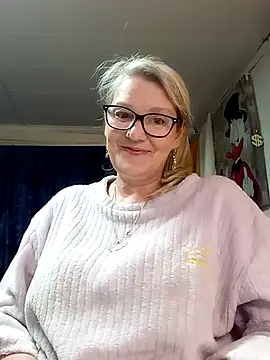 irinamaux online show from 05.11.26