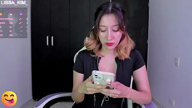 Lissa Kim  online show from 01.31.25