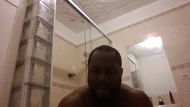 Bighood T online show from 12.15.25