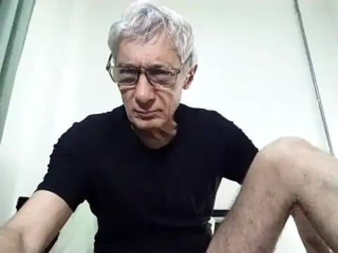 BIGUNCUTHARDCOCK online show from 02.24.25