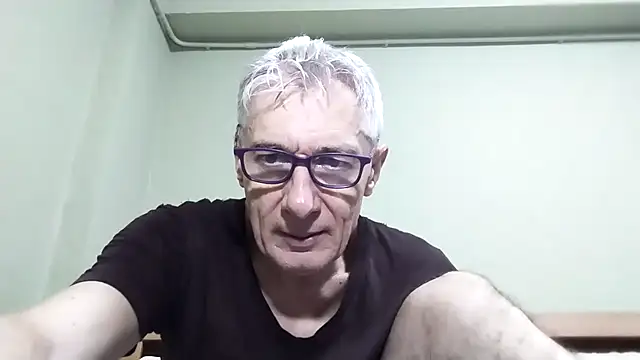 BIGUNCUTHARDCOCK online show from 10.17.25