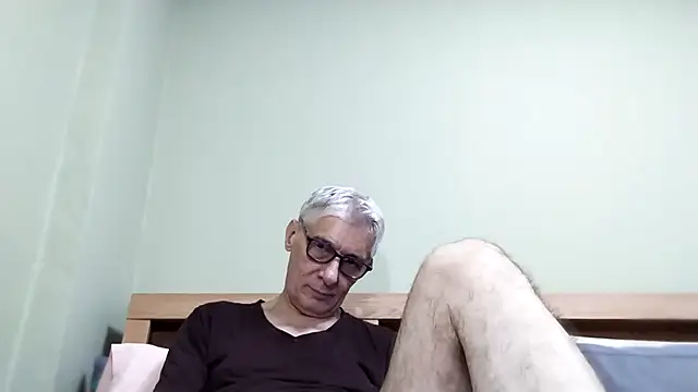 BIGUNCUTHARDCOCK online show from 10.28.25