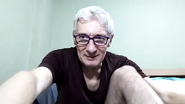 BIGUNCUTHARDCOCK online show from 11.18.25