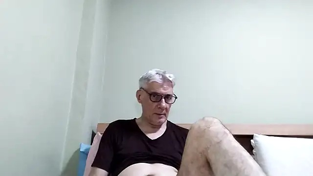 BIGUNCUTHARDCOCK online show from 12.17.25