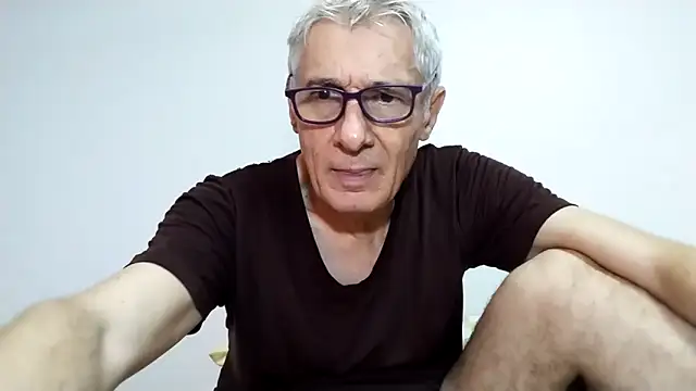 Snapshot of BIGUNCUTHARDCOCK chatting on 02.19.26 BIGUNCUTHARDCOCK online show from 02.19.26