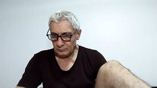 Snapshot of BIGUNCUTHARDCOCK chatting on 02.21.26 BIGUNCUTHARDCOCK online show from 02.21.26