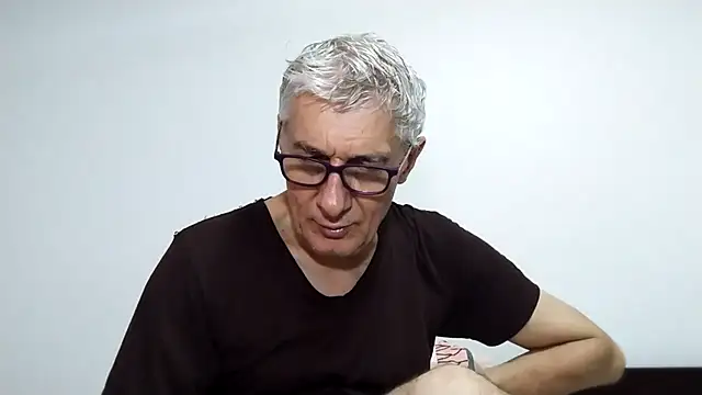 Snapshot of BIGUNCUTHARDCOCK chatting on 02.26.26 BIGUNCUTHARDCOCK online show from 02.26.26