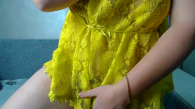 Longhairgirl online show from 12.03.25