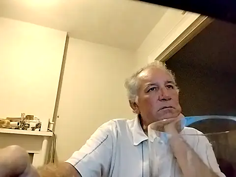 Snapshot of XXCUTHULU23 chatting on 09.27.25 XXCUTHULU23 online show from 09.27.25