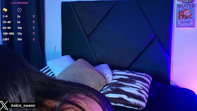 Aliceowenn online show from 11.07.25