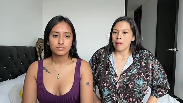 2SummerLove1 online show from 02.08.25