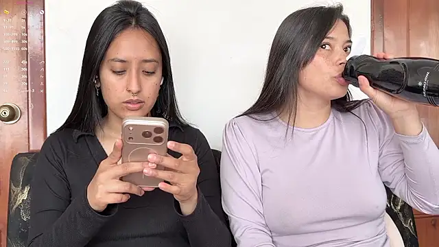 2SummerLove1 online show from 02.12.26