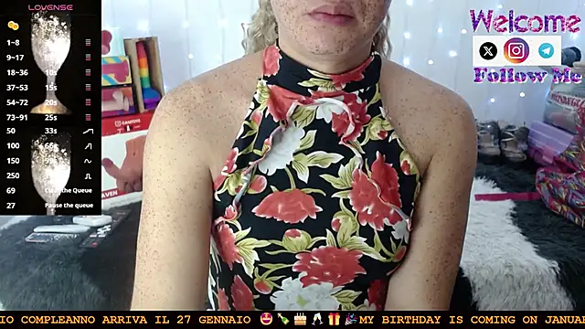 Snapshot of SofiaMadisson chatting on 01.11.25 SofiaMadisson online show from 01.11.25