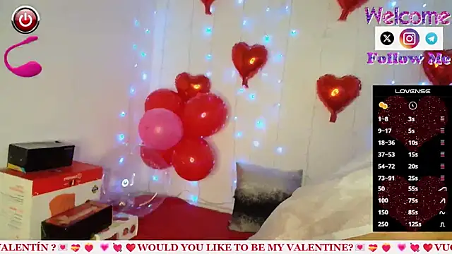 Snapshot of SofiaMadisson chatting on 02.14.25 SofiaMadisson online show from 02.14.25