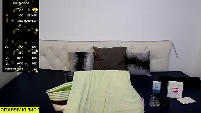 Snapshot of SofiaMadisson chatting on 03.12.25 SofiaMadisson online show from 03.12.25