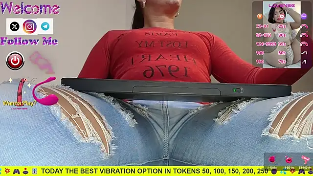 Snapshot of SofiaMadisson chatting on 03.17.25 SofiaMadisson online show from 03.17.25