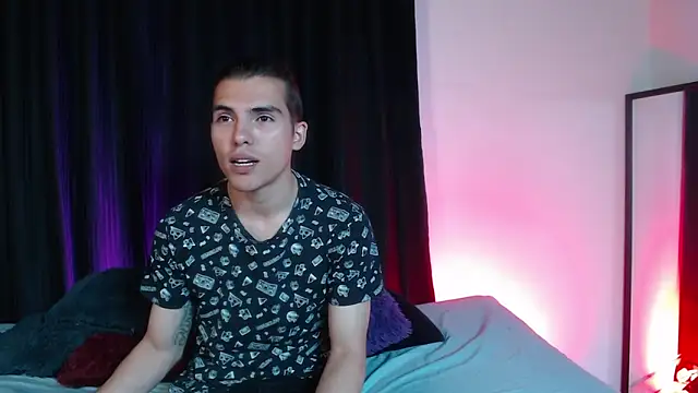  Tattoo Couple online show from 02.07.25