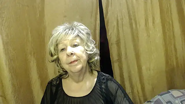  Estelitta 5 online show from 12.23.24