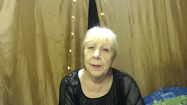  Estelitta 5 online show from 01.19.25