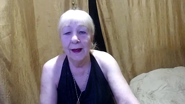  Estelitta 5 online show from 02.20.25