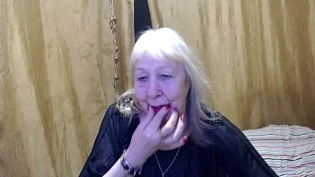  Estelitta 5 online show from 02.26.25