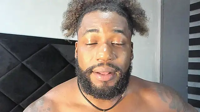 Snapshot of Dancelwashington chatting on 02.13.25 Dancelwashington online show from 02.13.25