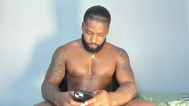 Snapshot of Dancelwashington chatting on 10.14.25 Dancelwashington online show from 10.14.25