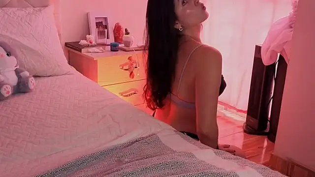 Snapshot of ChanellGV chatting on 02.04.26 ChanellGV online show from 02.04.26