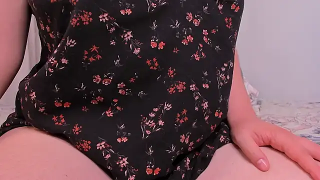 Snapshot of orchide_ chatting on 02.03.25 orchide online show from 02.03.25