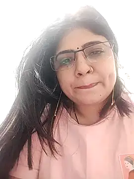 Snapshot of Husnpari20 chatting on 12.28.24 Husnpari20 online show from 12.28.24