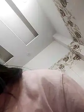 Snapshot of Husnpari20 chatting on 02.08.25 Husnpari20 online show from 02.08.25