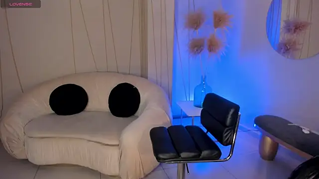 sarawinstone online show from 02.05.25