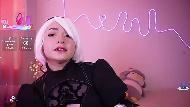 Snapshot of Ahri_howl_sweet chatting on 01.17.26 Ahri howl sweet online show from 01.17.26