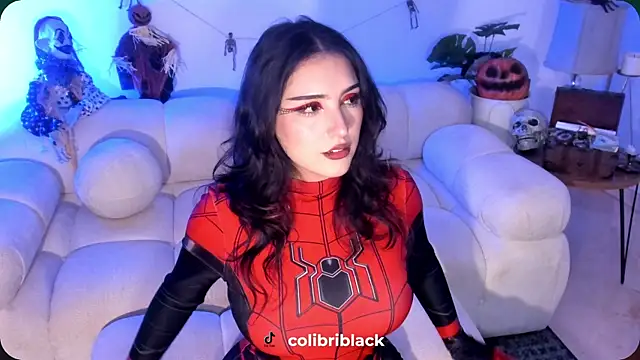 Snapshot of freya_bella_ chatting on 10.17.25 freya bella online show from 10.17.25