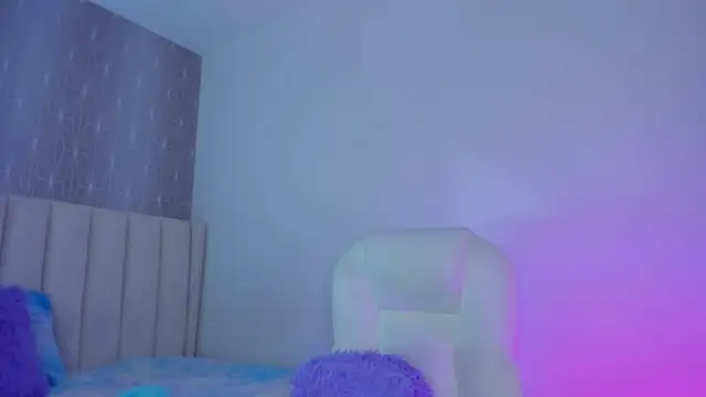 MiissCharlotte online show from 11.20.25