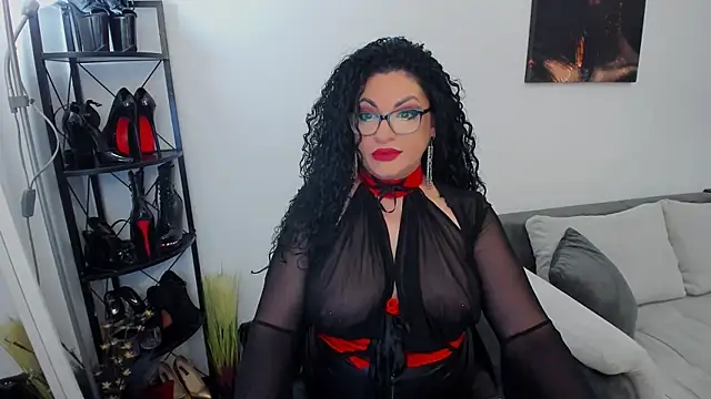 Snapshot of Wicked_Hilde chatting on 02.06.25 Wicked Hilde online show from 02.06.25
