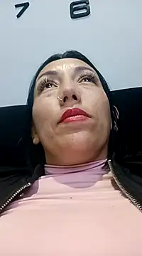 Laura martin  online show from 03.08.25