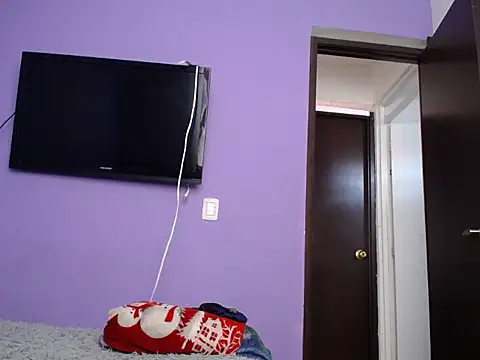 Laura martin  online show from 02.01.26