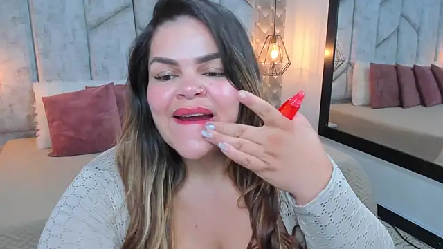 Sara Thompsoon online show from 03.02.26