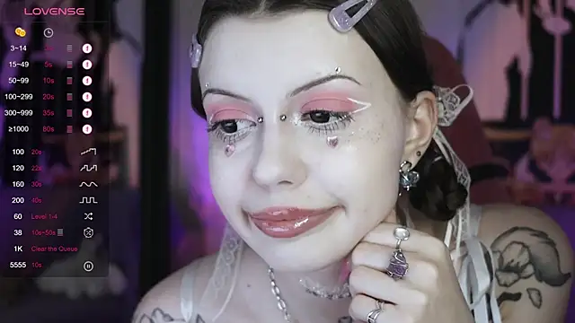 prettybones online show from 01.01.25