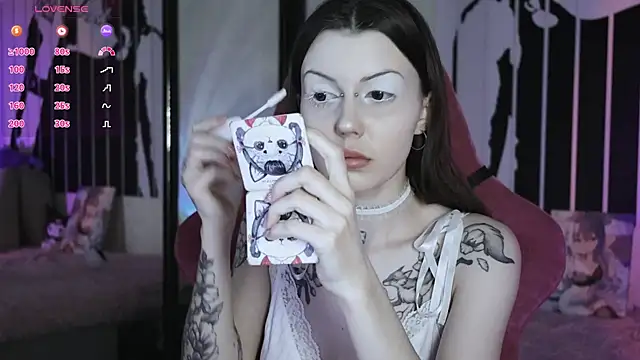 prettybones online show from 02.10.25