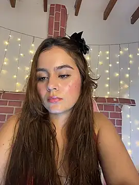 Snapshot of Juanelopez1 chatting on 06.15.26 Juanelopez1 online show from 06.15.26
